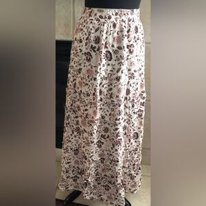 LOFT Tiered Midi Skirt Viscose Size SP Pull-On Fully Lined Floral Elastic Waist